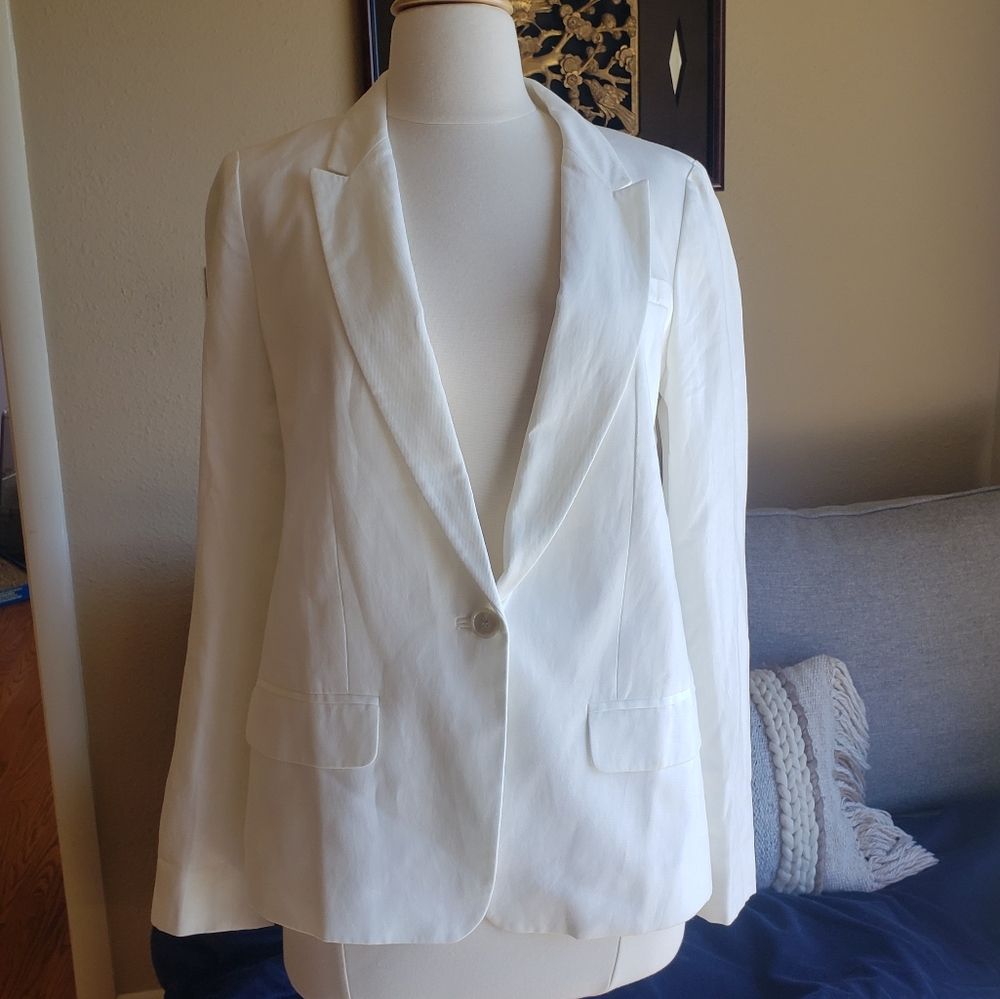 NWT Ann Taylor Loft White Blazer